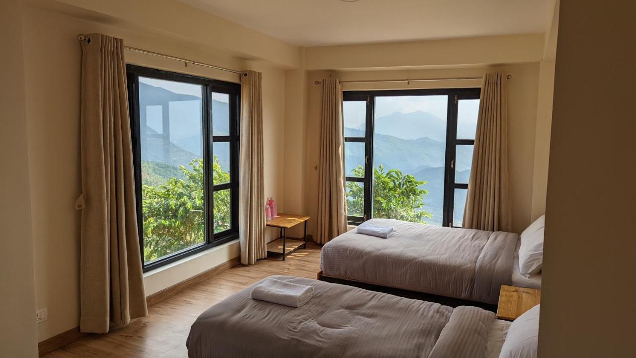Sunshine Hotel Bandipur Tanahun ภายนอก รูปภาพ